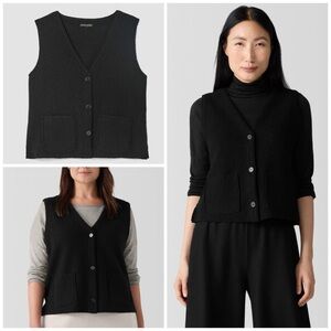 EILEEN FISHER - Lightweight Boiled Wool Vest in Black. Size: XS - oversized